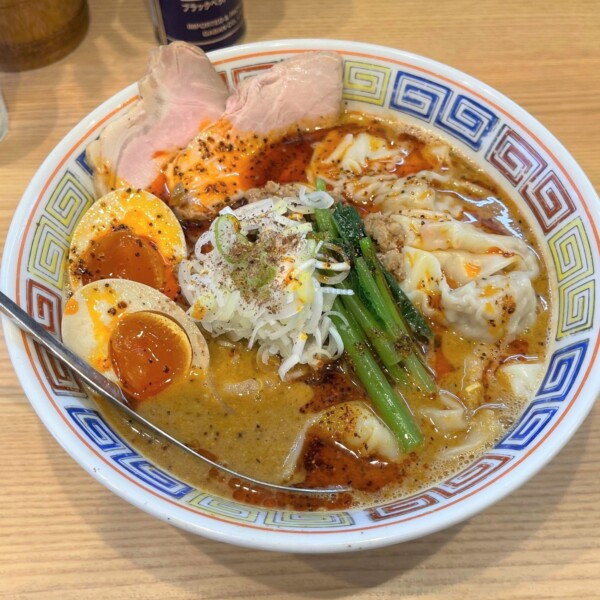 八王子　もつけ　ラーメン１００名店　担々麵　
