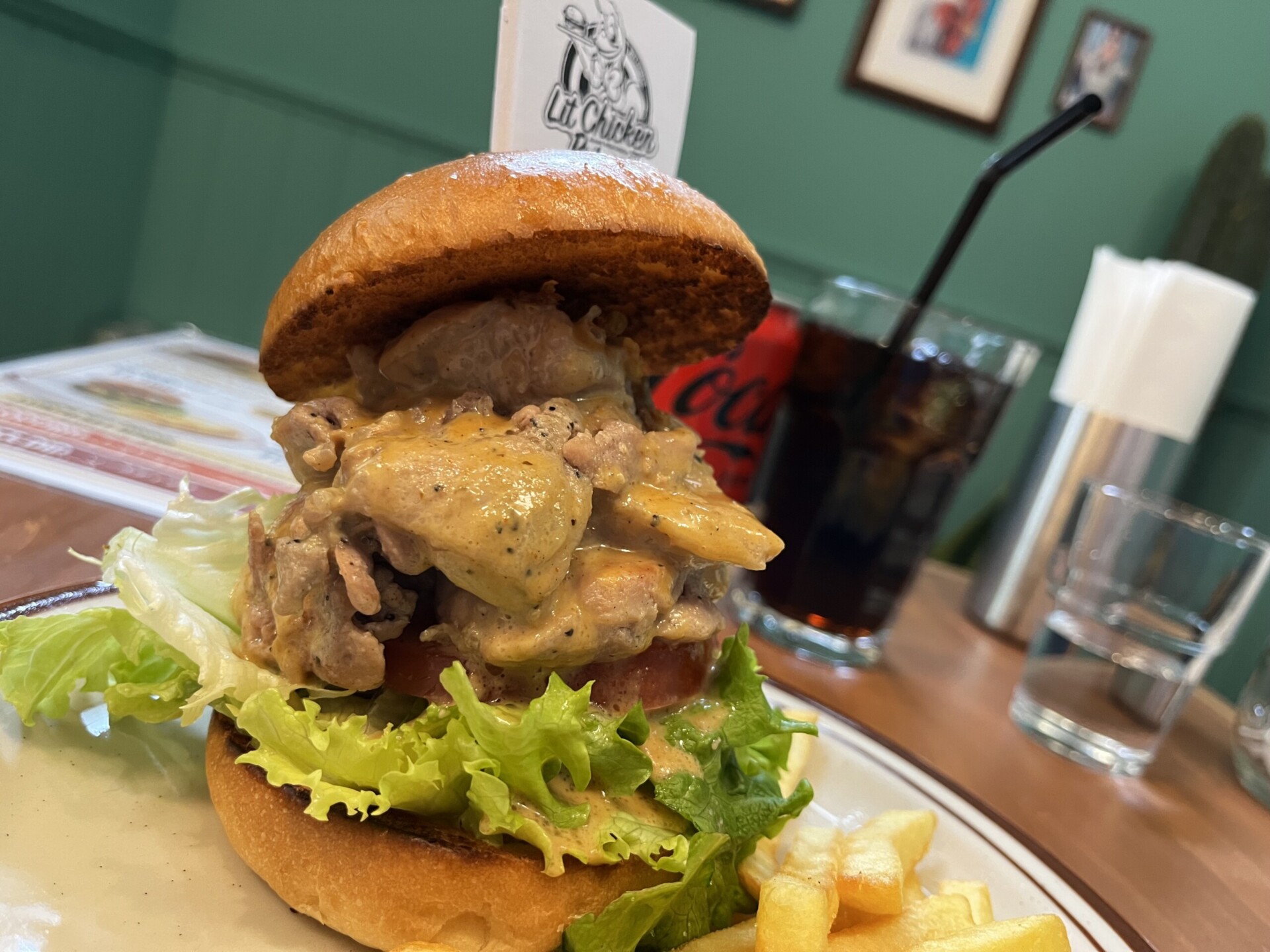 ヘルシーで高タンパクで超絶美味しい！八王子のチキンバーガー専門店『Lit Chicken Burger』 AMUSE(アミューズ)不動産