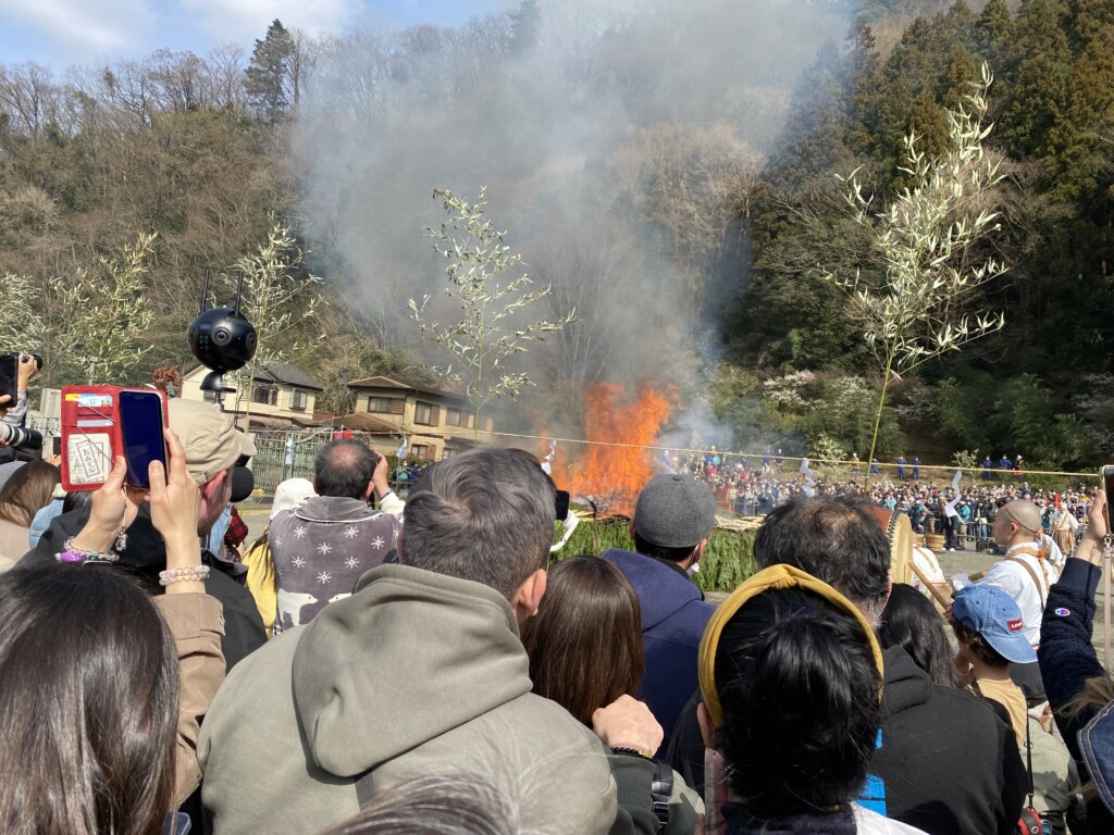 高尾山 火渡り祭