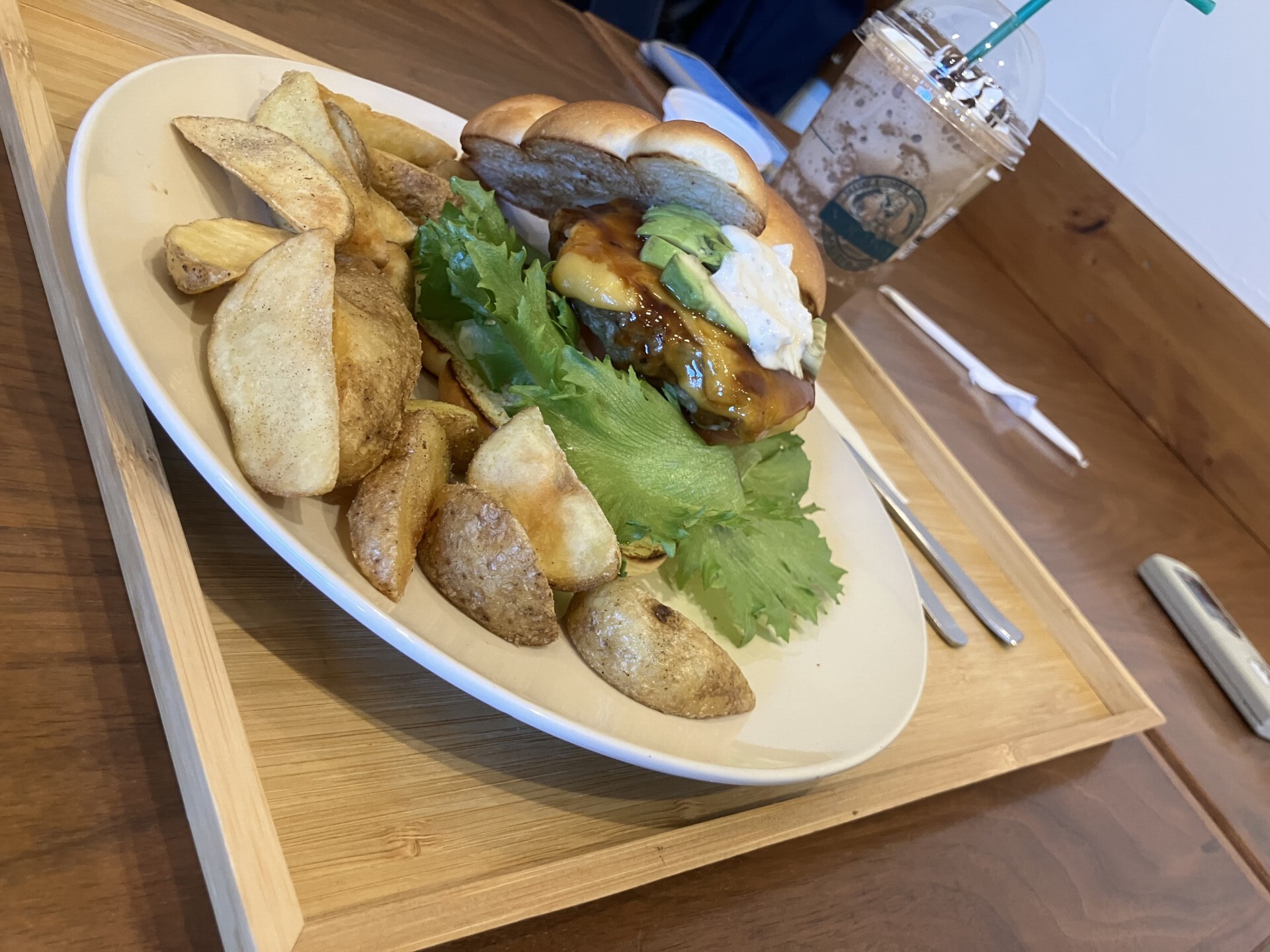 八王子 ランチ ハンバーガー ピザ パン コグマパン こぐまパン KOGUMAパン