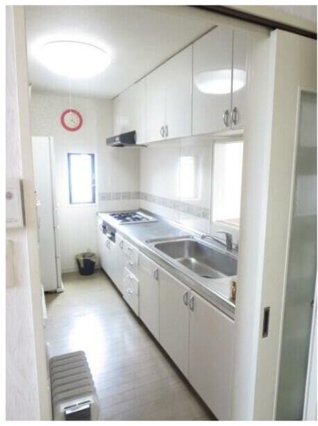 あきる野市 二宮 東秋留駅 JR五日市線 戸建 売買 物件 不動産 5LDK 5部屋 二世帯 住宅 大所帯 ガレージ 屋上 3面採光 ウォークインクローゼット 小上がり