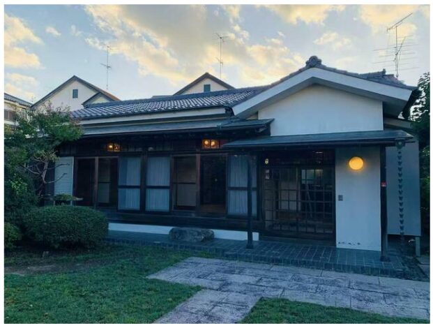 戸建 戸建て 売買 物件 不動産 青梅市 長淵 古風 オシャレ リフォーム 水回り 広い 3DK 庭 駐車場 3台 庭園 中古 