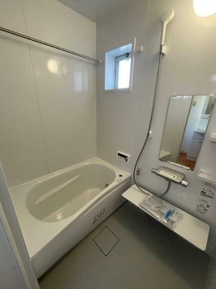 テラスハウス 戸建 戸建て ファミリー 4LDK リフォーム 綺麗 収納 八王子 小宮 久保山町 八高線 スーパー近い 賃貸 不動産 物件