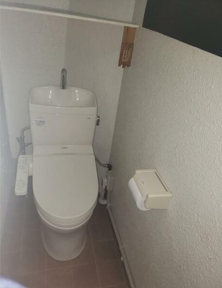 テナント 物件 店舗 飲食 重飲食 居酒屋 バー 居ぬき 居抜き 造作 什器 無償 譲渡 深夜営業 地下 安い