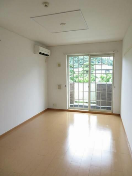 八王子市 南大沢 南大沢駅 京王相模原線 バス 2DK 二人暮らし 広い 設備良好 コスパ 安い 浴室乾燥機 浄水器 追焚機能