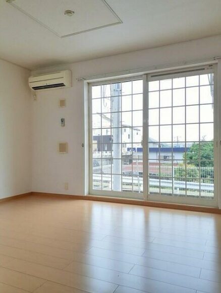八王子 宇津木町 アパート 貸 物件 賃貸 不動産 八王子市 2LDK 庭 専用庭 駐輪場 駐車場 駐車場