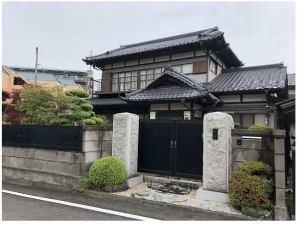 八王子市 賃貸 南大沢 南大沢駅 不動産 戸建て 貸戸建 物件 京王 相模原線 東京都 広い 8 8DK 4台 駐車場 事務所