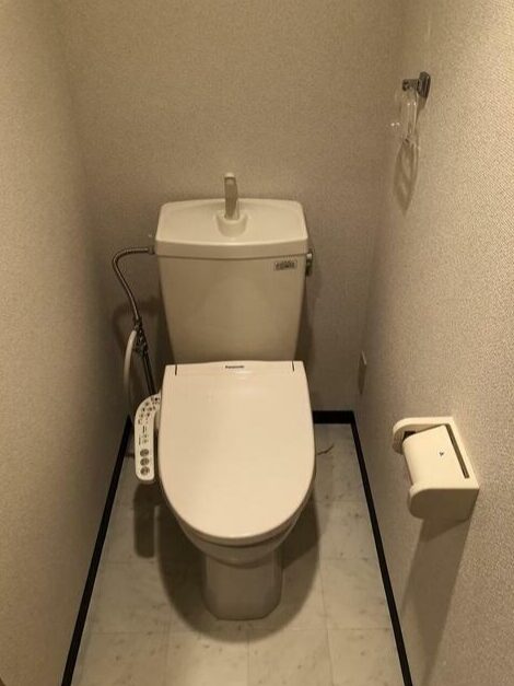 東京 八王子市 1K 暁町 アパート 軽量鉄骨 駐車場 単身 一人暮らし バス・トイレ別 B・T別 綺麗