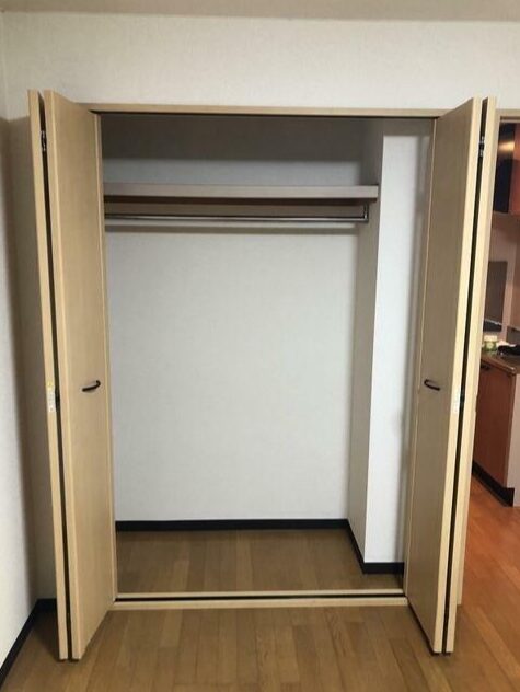 東京 八王子市 1K 暁町 アパート 軽量鉄骨 駐車場 単身 一人暮らし バス・トイレ別 B・T別 綺麗